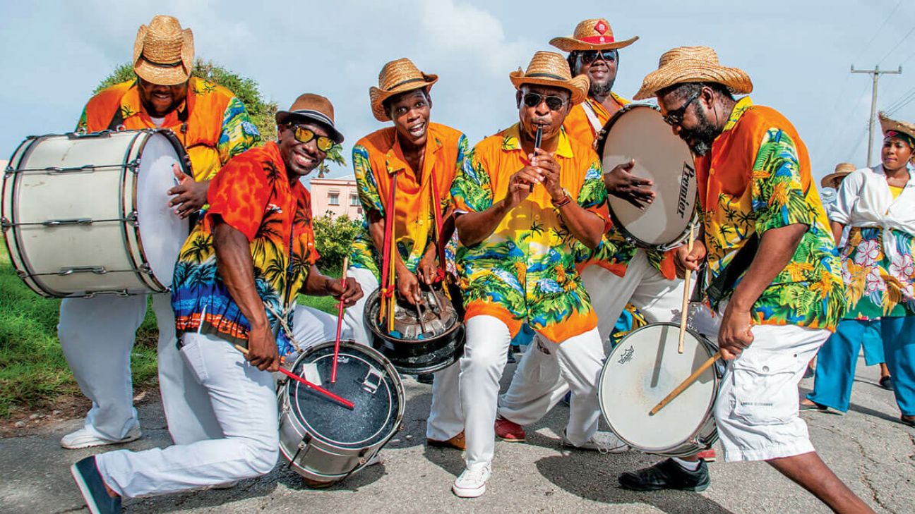 Âm nhạc Caribbean tạo nên không khí đúng điệu cho bữa tiệc