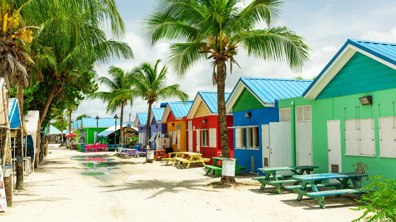 Một homestay bình dân nhưng đầy màu sắc ở Caribbean